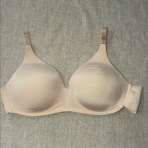 Soma Vanishing 360 Wireless Bra‎ nude t shirt size 40B
